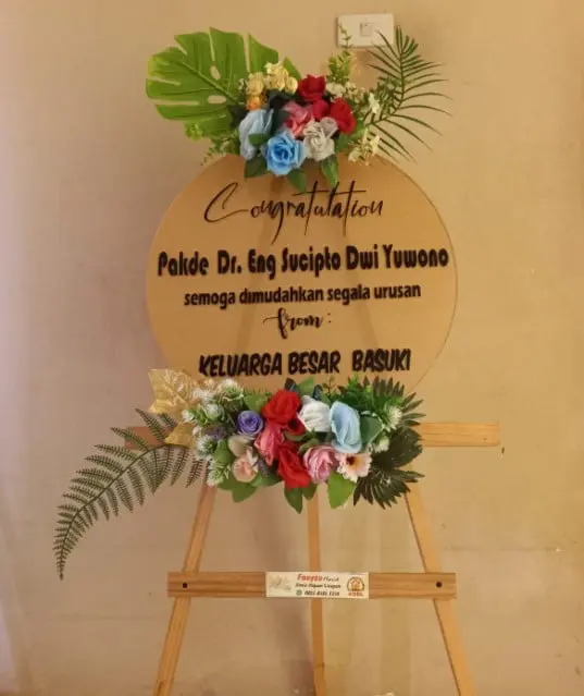 Bunga Papan Akrilik Faeyza Florist